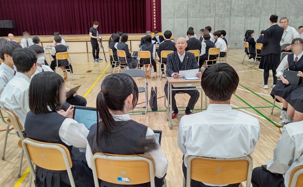 企業参加型進路イベントのプレゼン発表会に参加しました